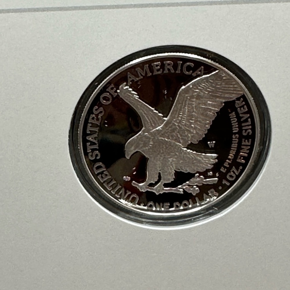 2023 Congratulations Set American Eagle One Ounce 99.9% Silver Proof Coin - Picture 10 of 13